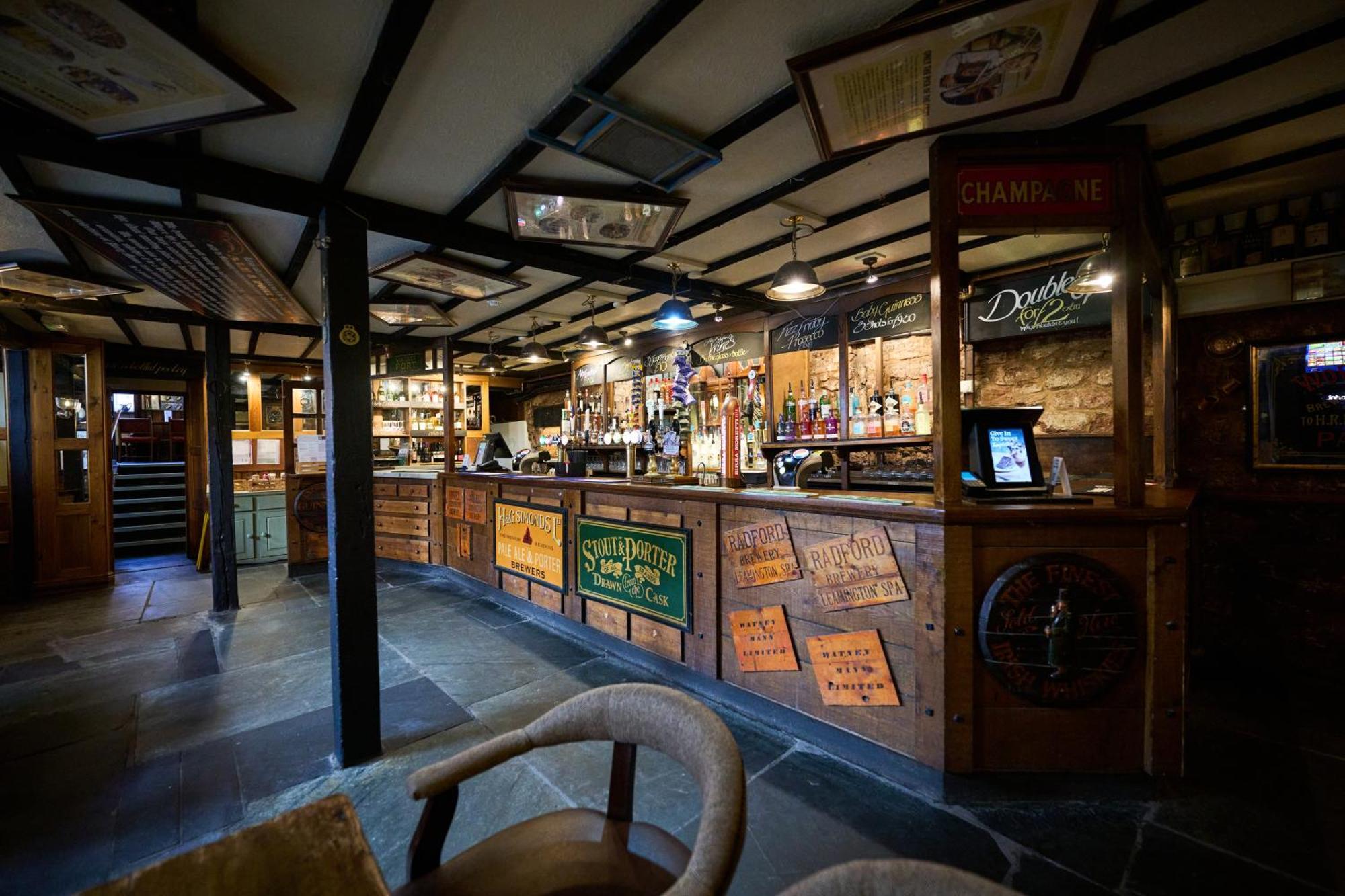 White Hart, Exeter By Marston'S Inns Exteriér fotografie